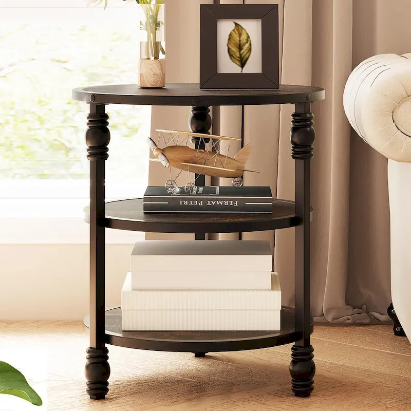Table d'appoint ronde à 3 niveaux avec pieds colonnes et étagères de rangement, marron / chêne foncé