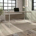 Bureau informatique de 60 po avec pattes en métal et gestion des câbles, hickory moderne / noyer noir / gris platine / gris orage / blanc
