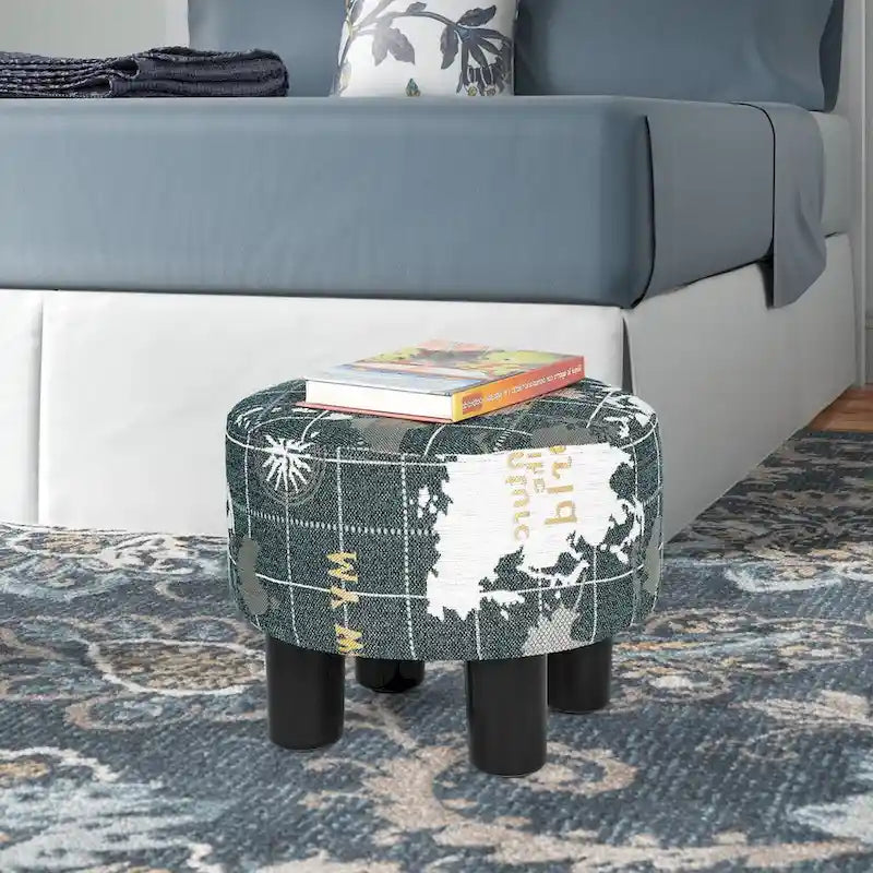 Repose-pieds ottoman rond en tissu avec pieds en plastique, carte du monde gris foncé / bleu