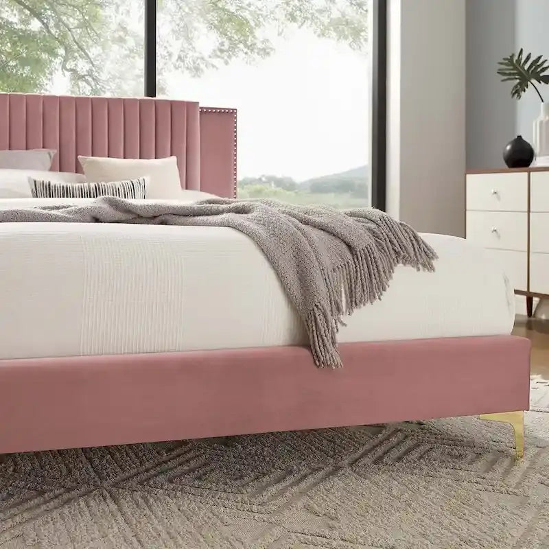 Lit plateforme double en velours capitonné avec pieds en métal doré, bleu / anthracite / rose / blanc