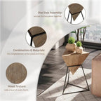 Table d'appoint pyramidale géométrique avec plateau triangulaire en MDF et base en métal, noir/naturel