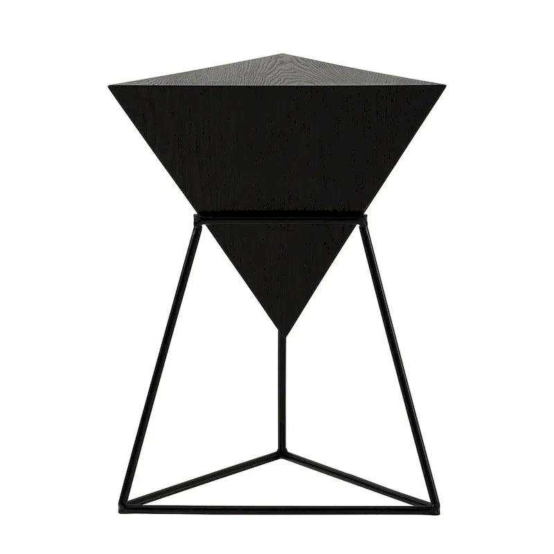 Table d'appoint pyramidale géométrique avec plateau triangulaire en MDF et base en métal, noir/naturel